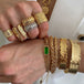 18K gold light luxury fashion wide surface with hammer pattern design bracelet - PetPoy Shop