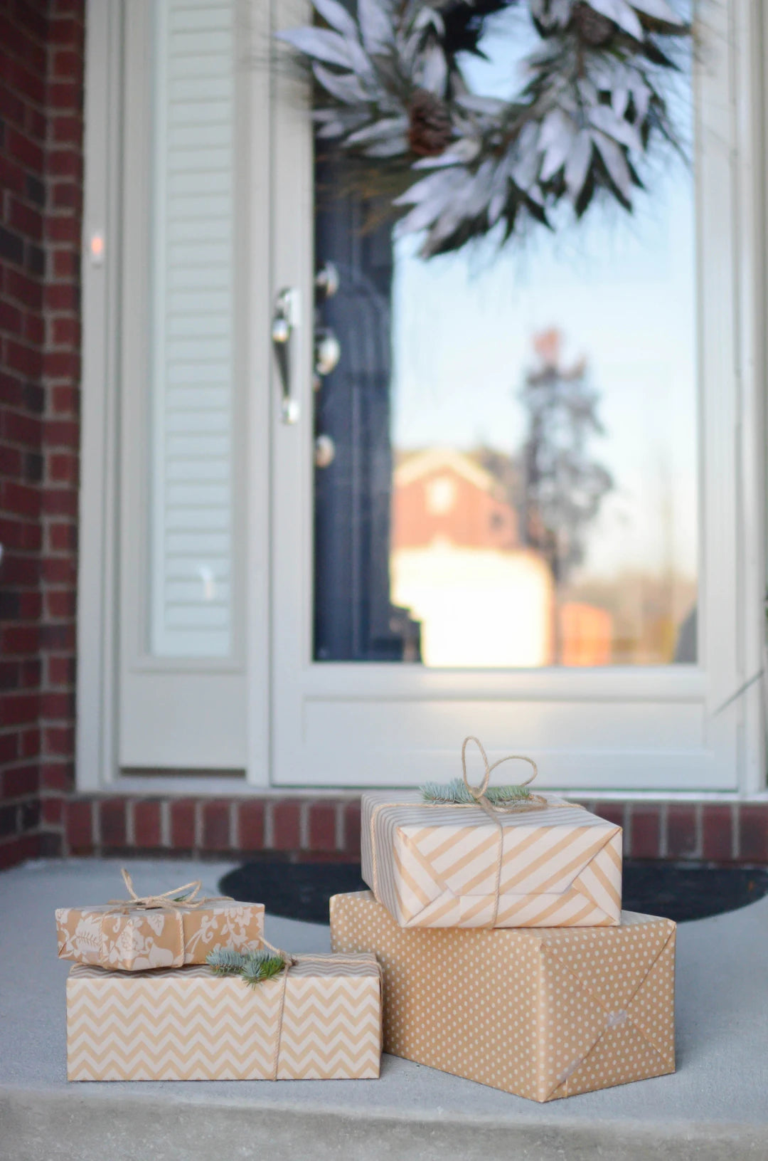 Discover the Joy of Unique Subscription Boxes for Gifts